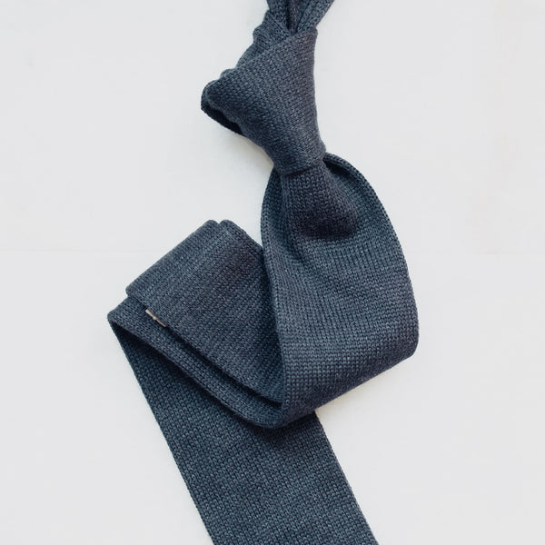 Wool tie #004